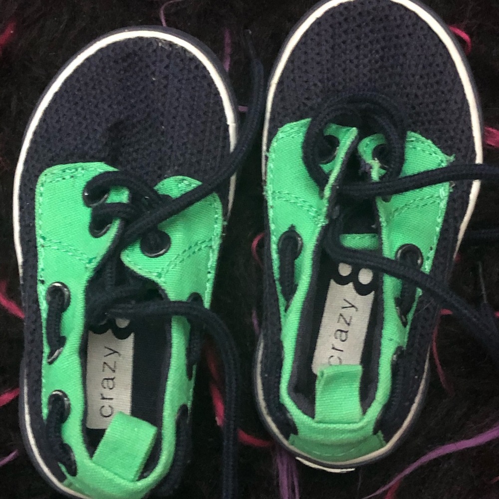 Crazy 8 Toddler shoes